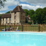 Les enfants s'amusent à la piscine extérieure du Poney Club de Formanoir équitation et cuisine